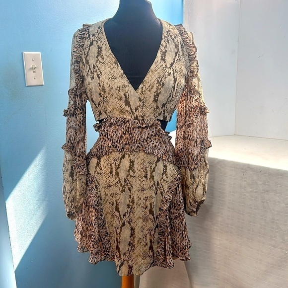 BARDOT Splice Leopard Dress In Snke Print - Picture 8 of 12
